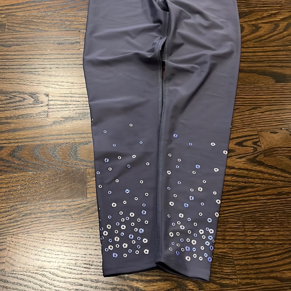 NWT soul cycle blue grey leggings with bedazzled calves - S
